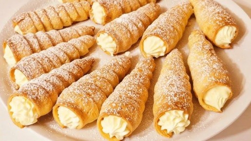 Вспоминая детство: хрустящие трубочки с кремом, которые можно приготовить в аэрогриле