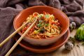 Как легко приготовить лапшу в азиатском стиле дома
