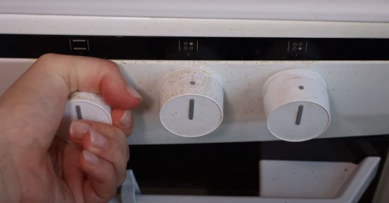 Как быстро и просто очистить газовую плиту: секреты эффективного уборки