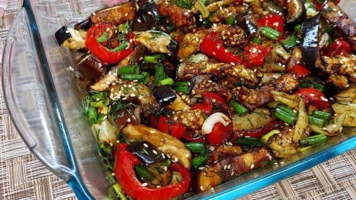 Вкусные закуски: запеченные овощи с оригинальной заливкой