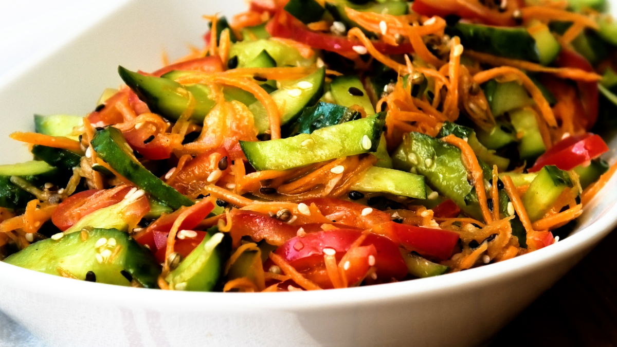 Пикантные огурчики по-корейски: запоминающийся вкус для вашего стола