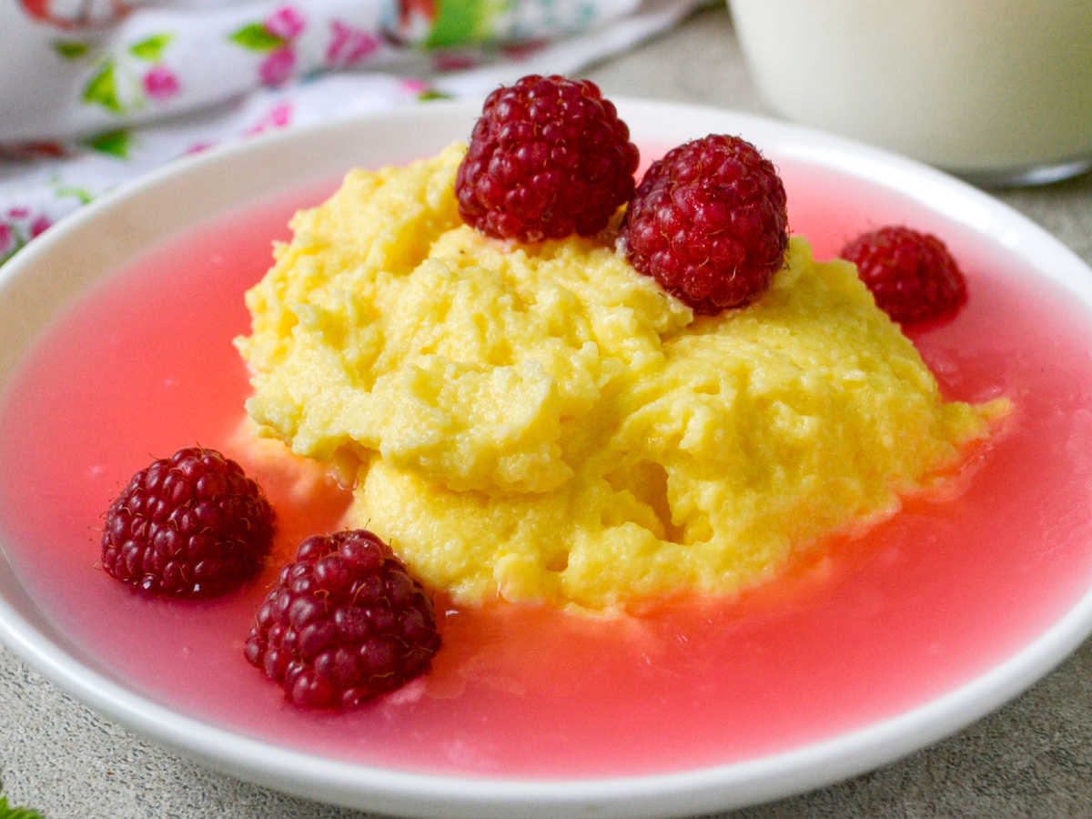 Новый взгляд на манную кашу: попробуйте вкусный древний десерт