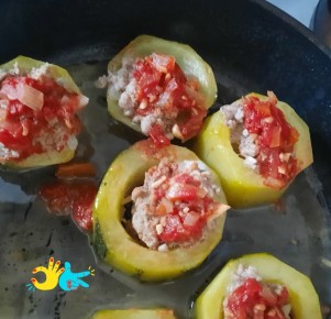 Нежные кабачковые кольца с фаршем: вкусный и бюджетный рецепт