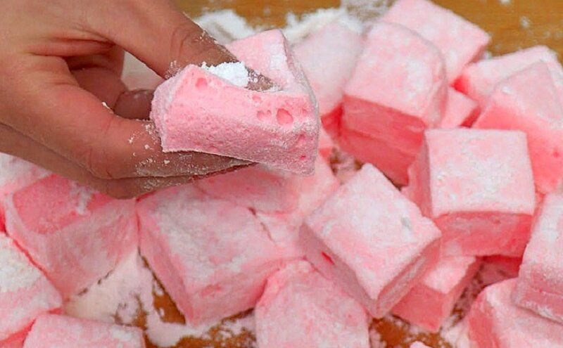 Вдохновение на кухне: как сделать воздушный зефир дома