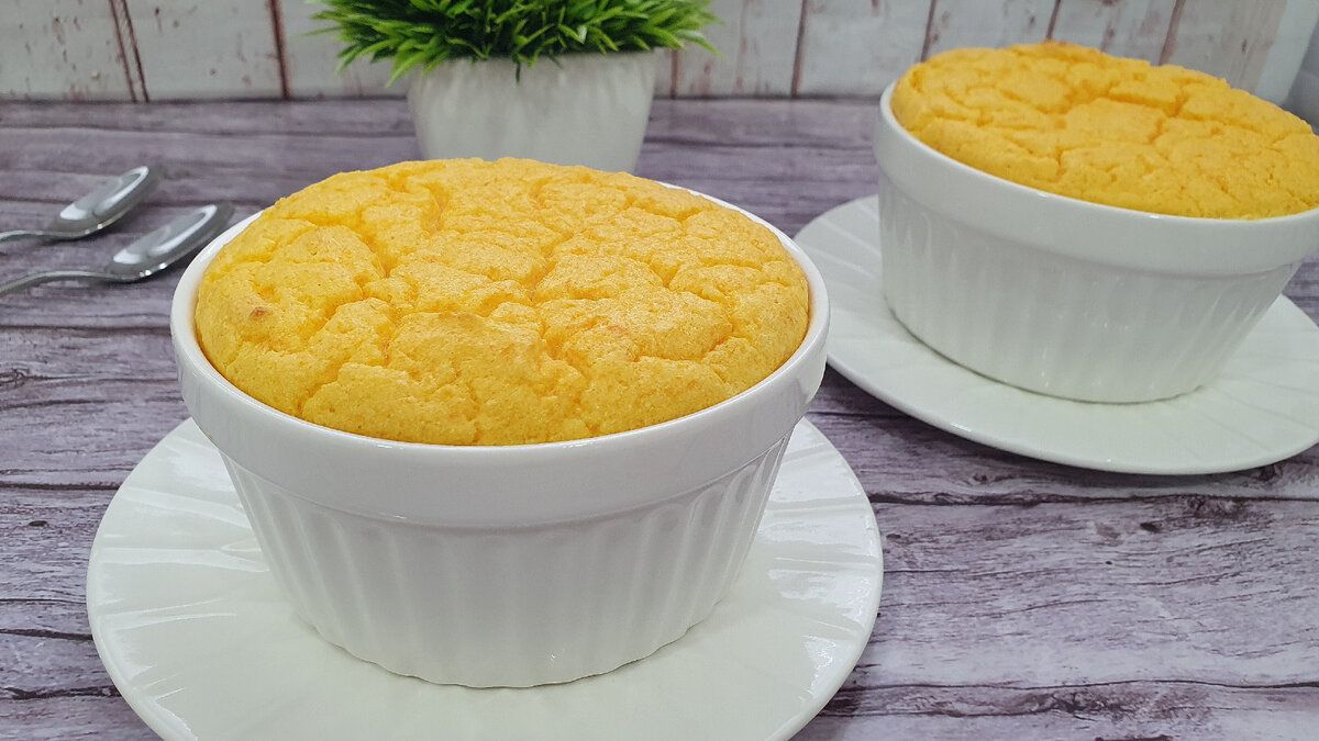 Нежное морковное суфле без муки и сахара: легкий десерт для всех