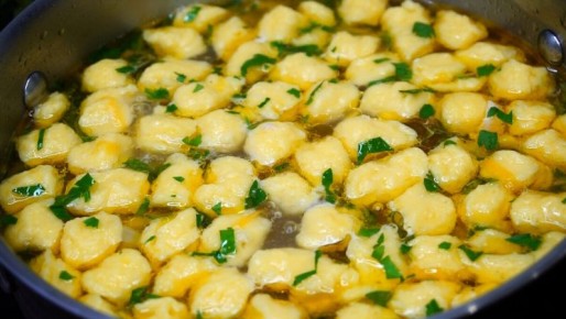 Суп с клецками: простое и вкусное решение для каждого дня