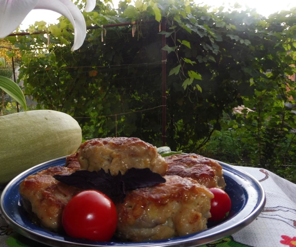 Куриного мяса котлеты с хитрым ингредиентом: вкусно и незаметно