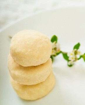 Погружение в сырный рай: идеальные бисквиты для гурманов