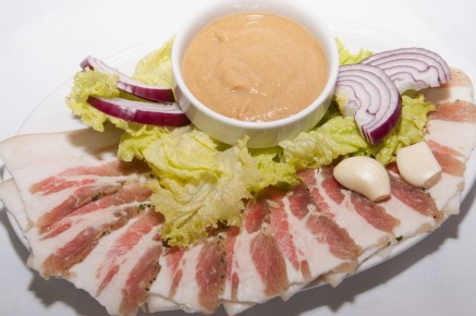 Нежное сало в рассоле: пошаговый рецепт