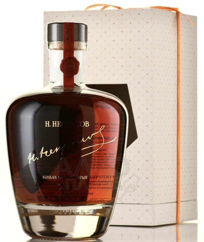 ������ �. ��������: ����������� � �������� �����