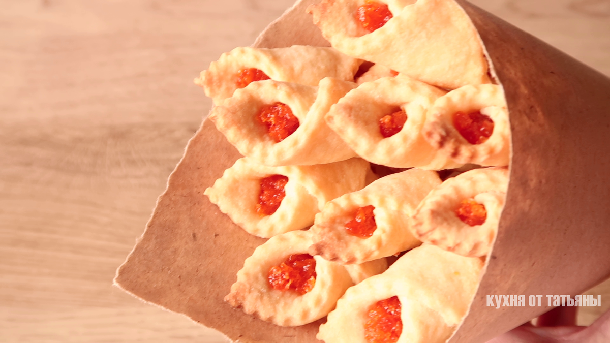 Необычные конвертики: рецепт для быстрого и вкусного десерта