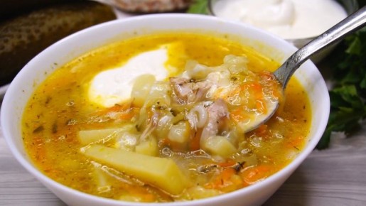 Неповторимый вкус рассольника с нежной сметаной