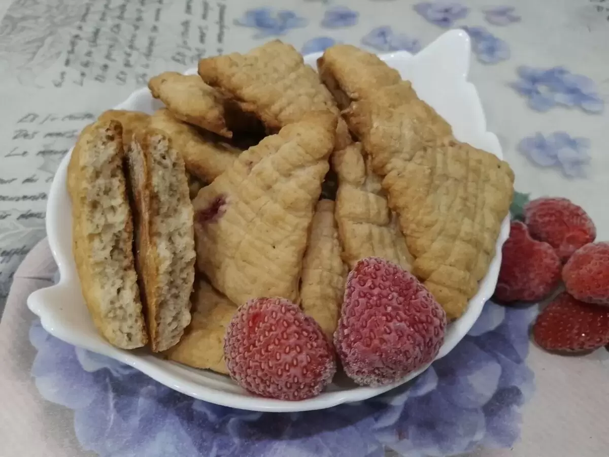 Песочное печенье с клубникой: как создать кулинарный шедевр