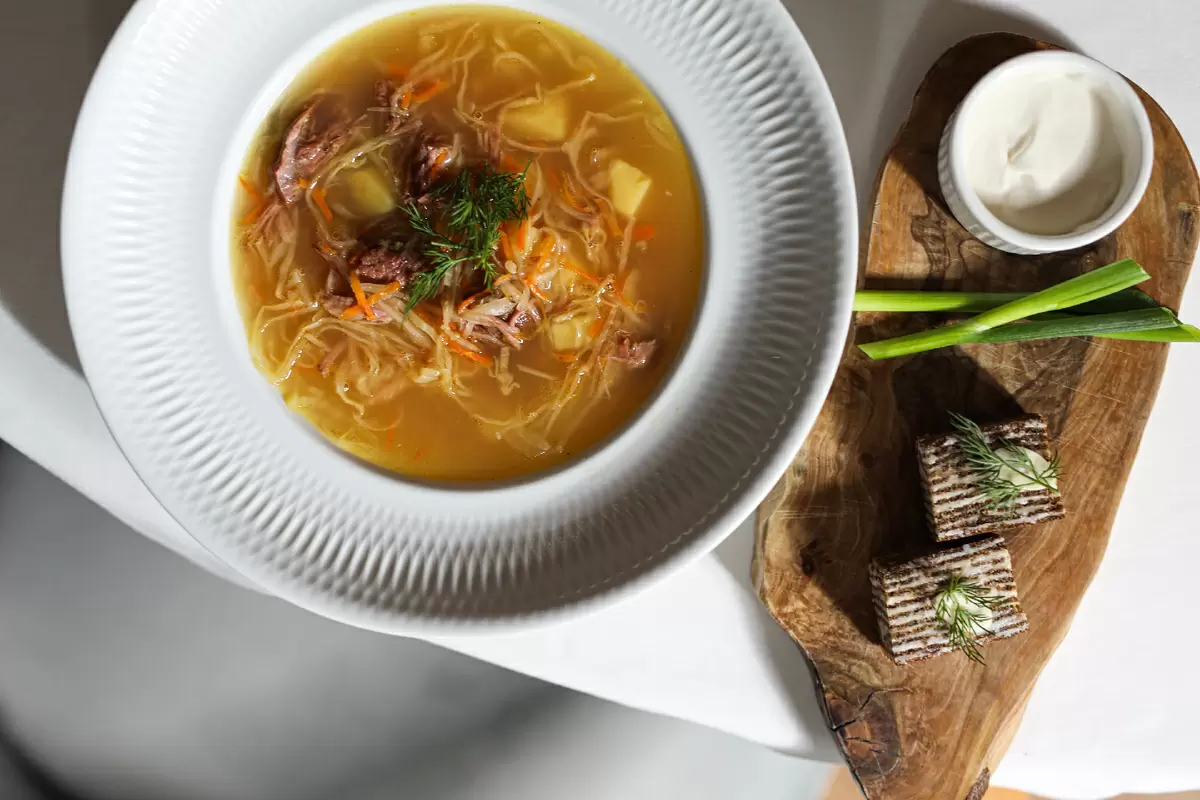 Секреты идеальных щей: рецепт квашеной капусты от мастеров кулинарии