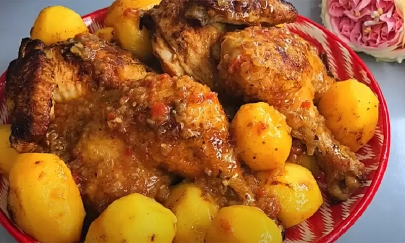 Погружаемся в мир кулинарии: идеальная жареная курица с картошкой