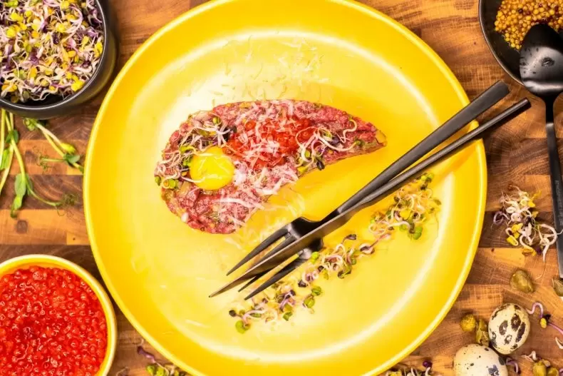 Тартар из мраморной говядины: искусство вкуса без границ