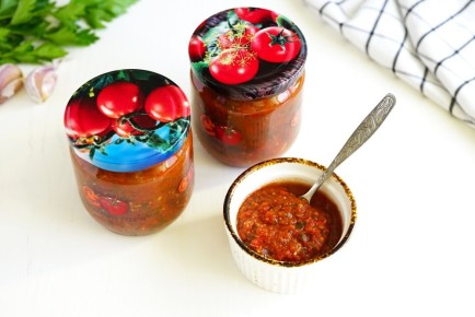 Погружение в грузинскую кулинарию: секреты соуса Сацебели