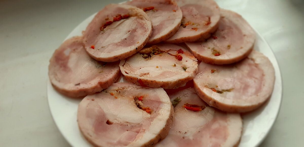 Как приготовить куриную ветчину в домашних условиях: просто, вкусно и недорого