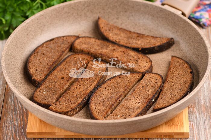 Вкусные чесночные гренки, которые покорят ваших гостей